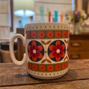 Vintage retro Floral Pattern Mug - Multicolor